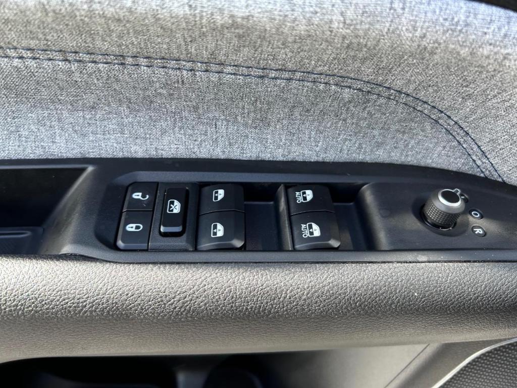 new 2024 Jeep Compass car, priced at $26,499