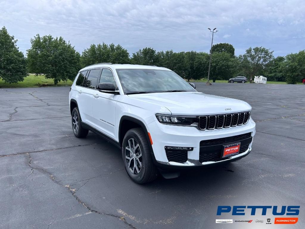 new 2025 Jeep Grand Cherokee L car, priced at $43,072