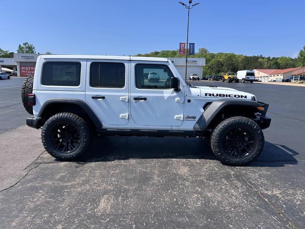 new 2025 Jeep Wrangler car, priced at $56,739