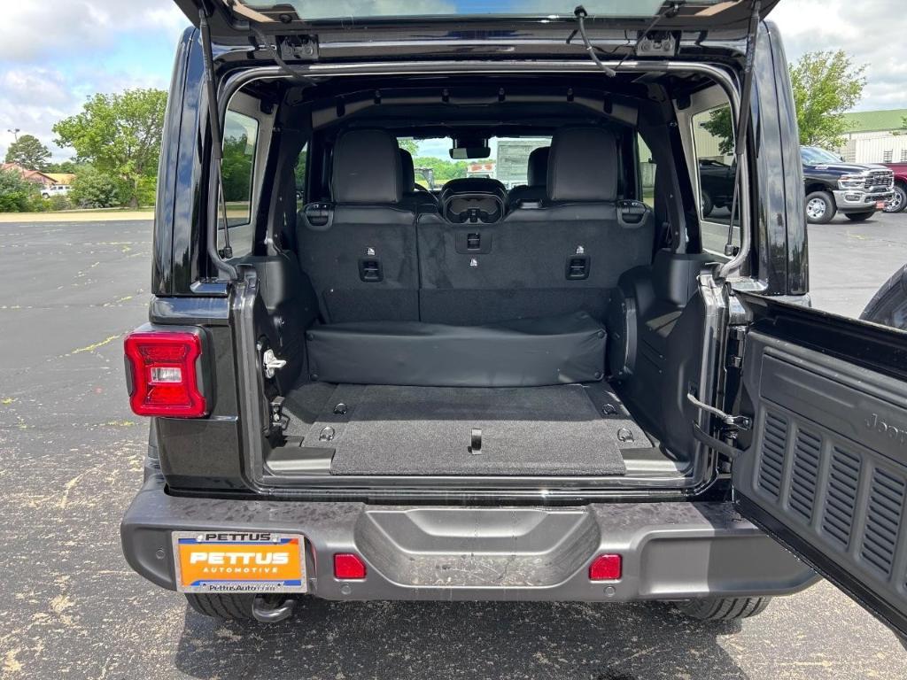 new 2025 Jeep Wrangler car, priced at $57,227