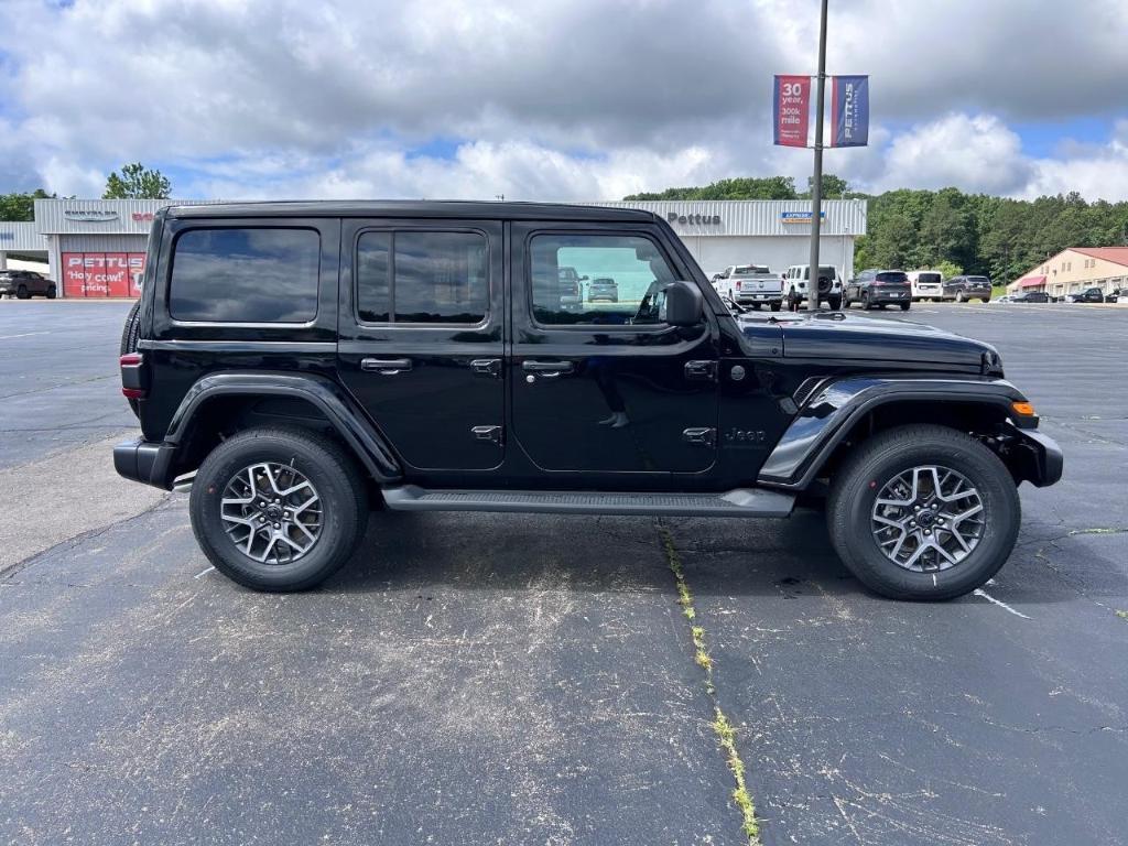 new 2025 Jeep Wrangler car, priced at $57,227