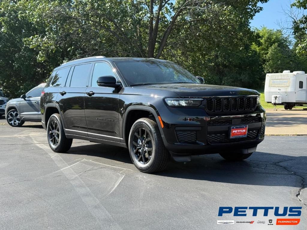 new 2025 Jeep Grand Cherokee L car, priced at $43,337