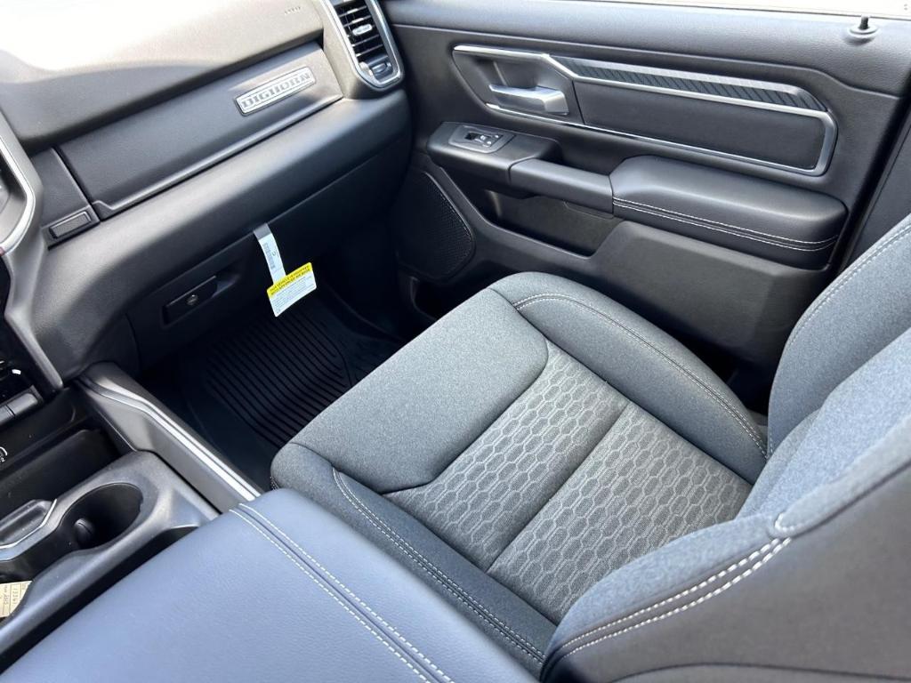 new 2025 Ram 1500 car, priced at $46,556