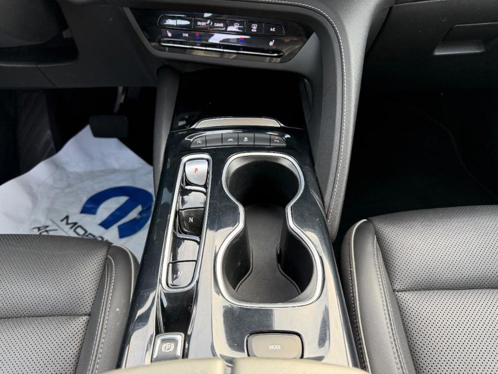 used 2021 Buick Envision car, priced at $22,938