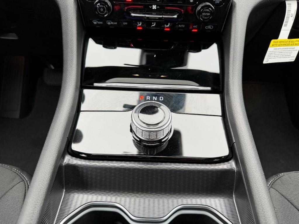 new 2025 Jeep Grand Cherokee car, priced at $33,345