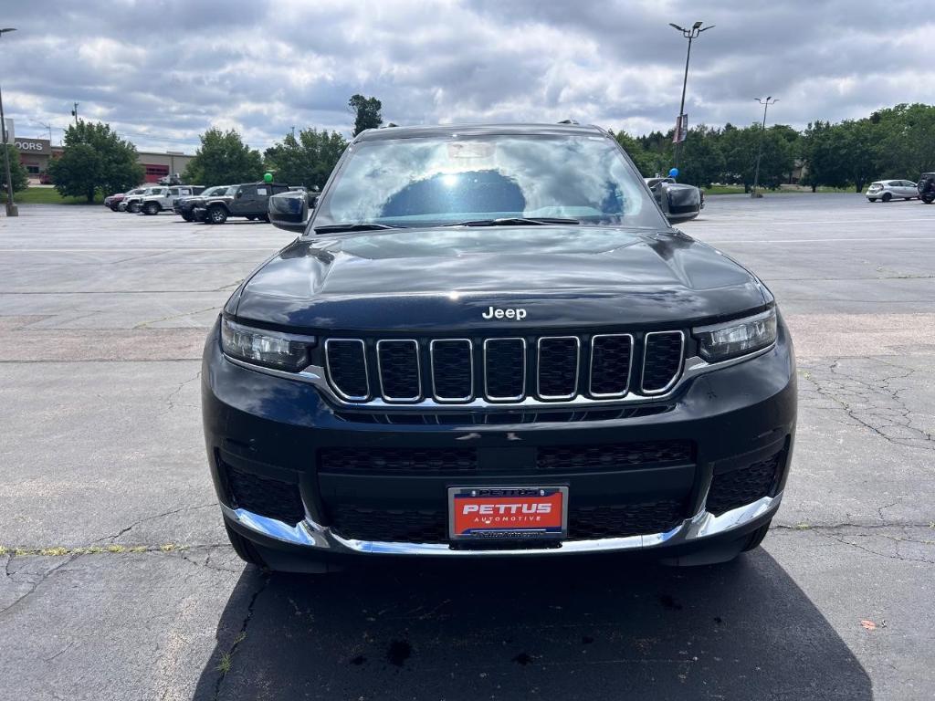 new 2025 Jeep Grand Cherokee L car, priced at $42,929