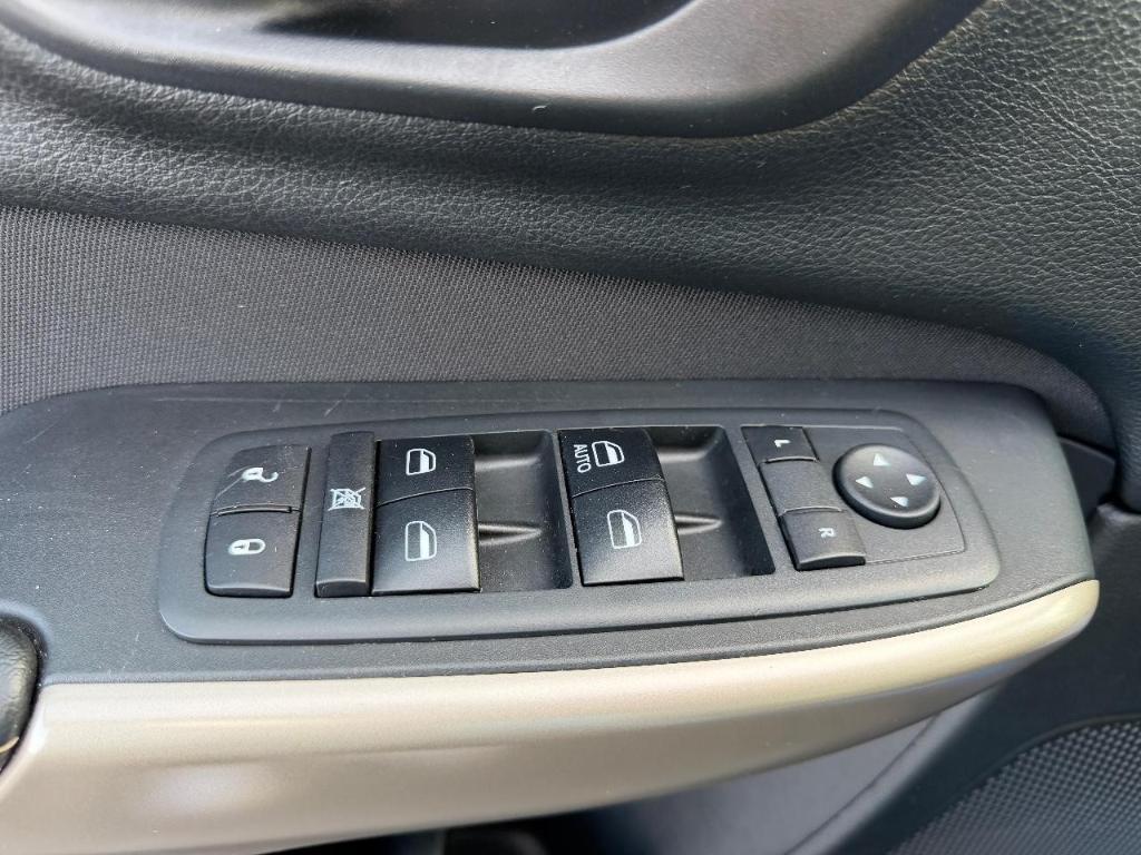 used 2018 Jeep Cherokee car, priced at $10,320