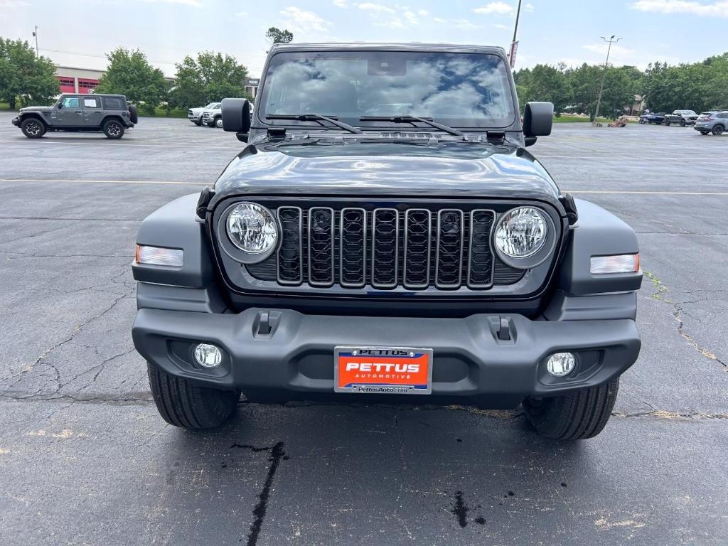 new 2025 Jeep Wrangler car, priced at $46,816