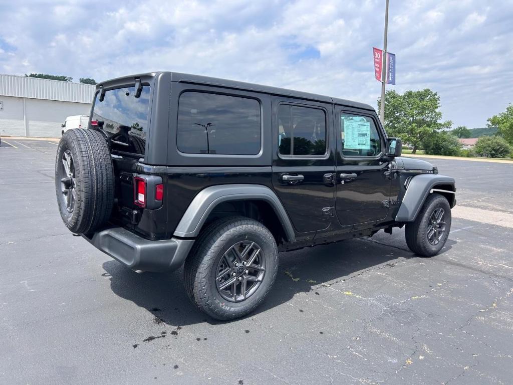 new 2025 Jeep Wrangler car, priced at $46,816