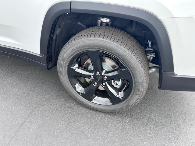 new 2025 Jeep Grand Cherokee car, priced at $49,635