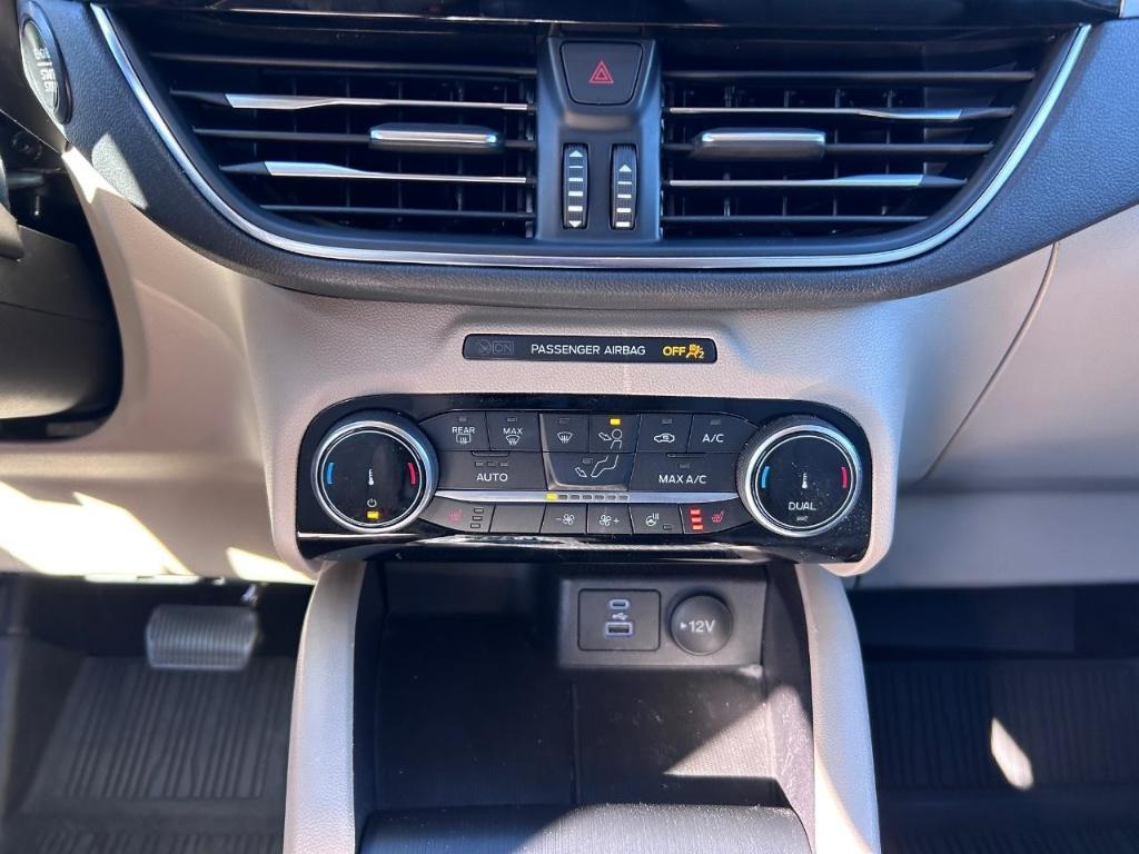 used 2022 Ford Escape car, priced at $21,529