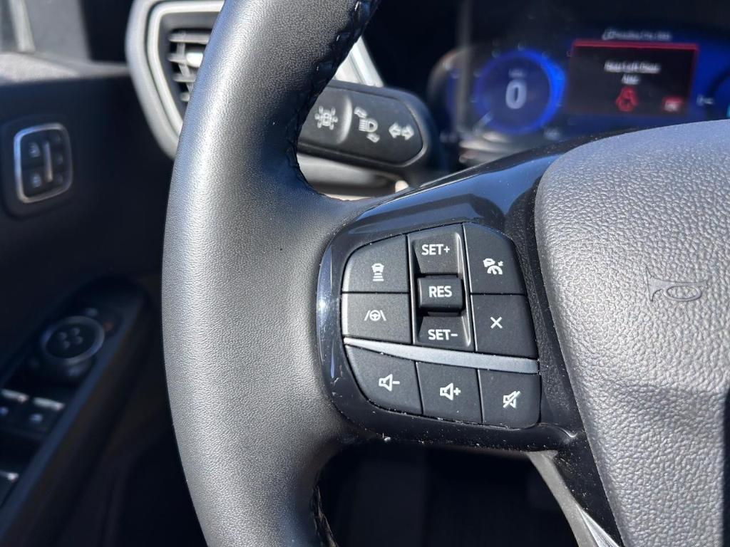 used 2022 Ford Escape car, priced at $21,529