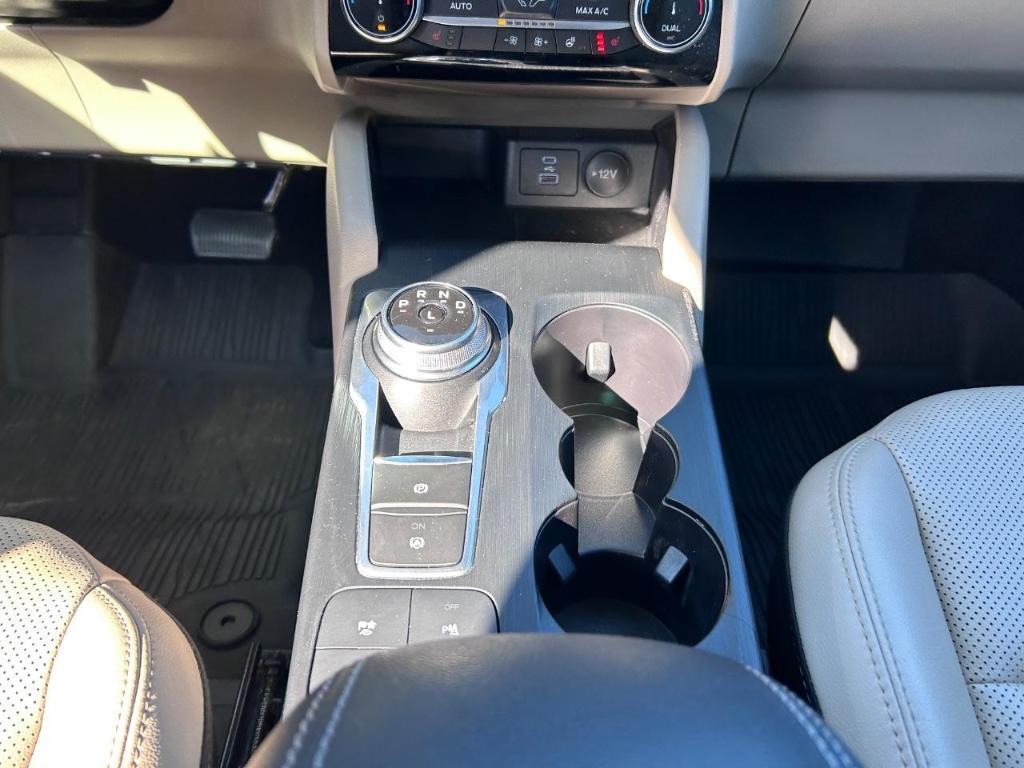 used 2022 Ford Escape car, priced at $21,529