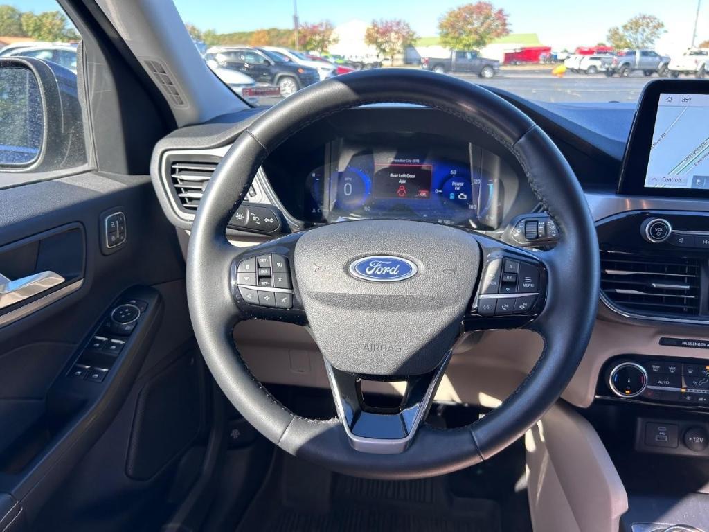 used 2022 Ford Escape car, priced at $21,529