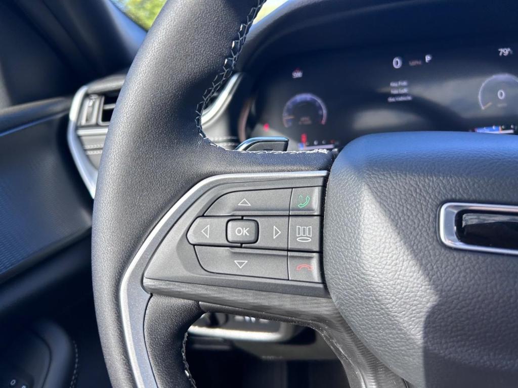 new 2025 Jeep Grand Cherokee L car, priced at $35,609