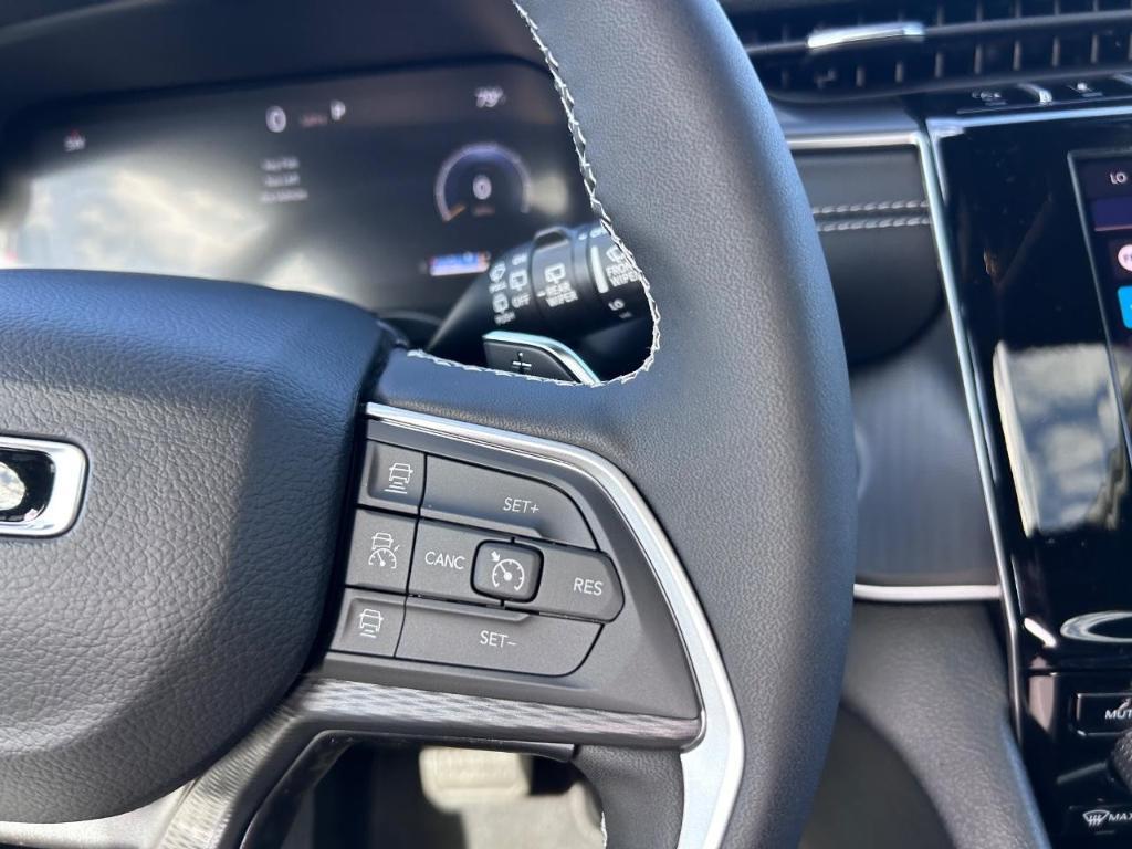 new 2025 Jeep Grand Cherokee L car, priced at $35,609