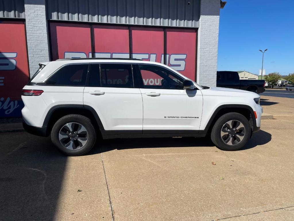 used 2024 Jeep Grand Cherokee 4xe car, priced at $28,134