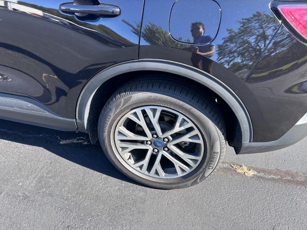 used 2021 Ford Escape car, priced at $20,385