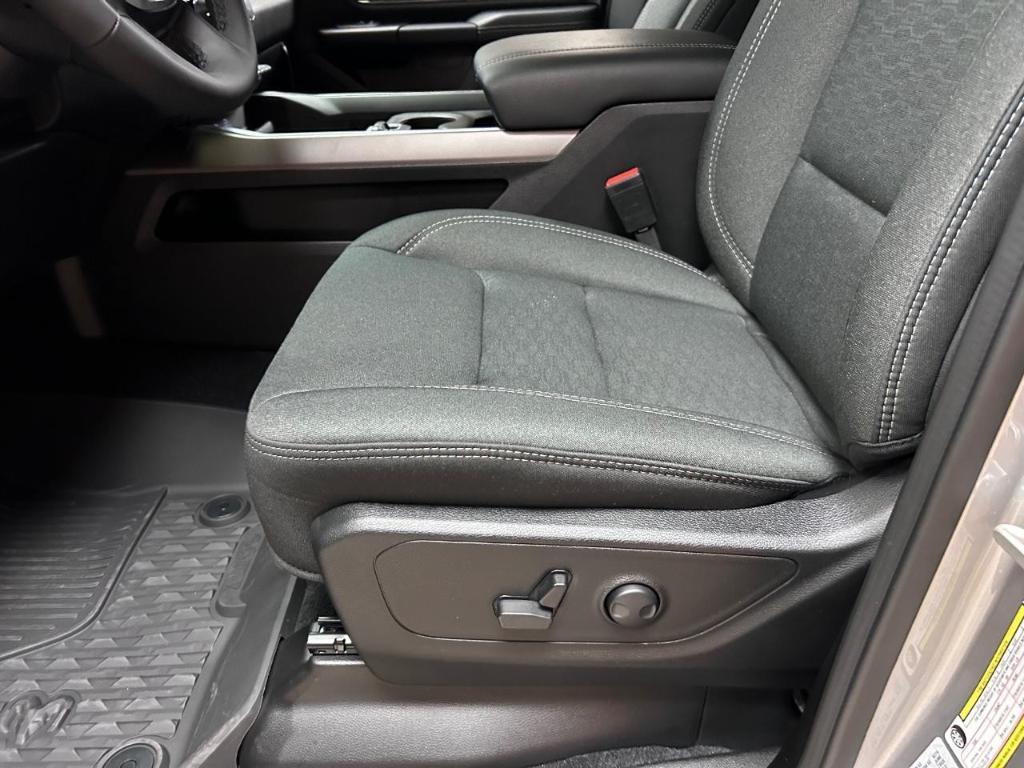 new 2025 Ram 1500 car, priced at $58,900