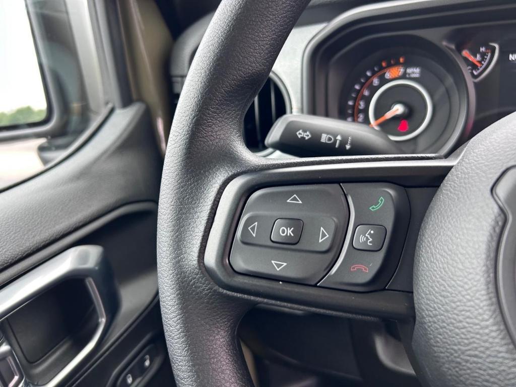 new 2025 Jeep Wrangler car, priced at $35,307