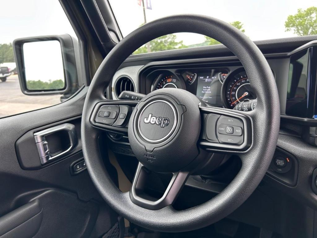 new 2025 Jeep Wrangler car, priced at $35,307