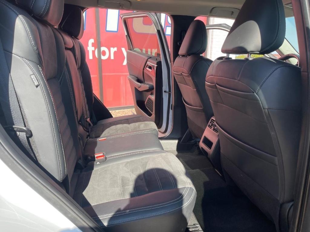 used 2024 Mitsubishi Outlander car, priced at $22,942