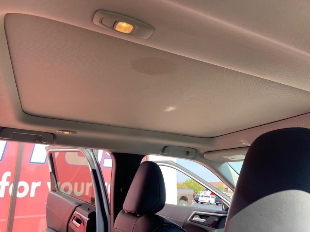 used 2024 Mitsubishi Outlander car, priced at $22,942