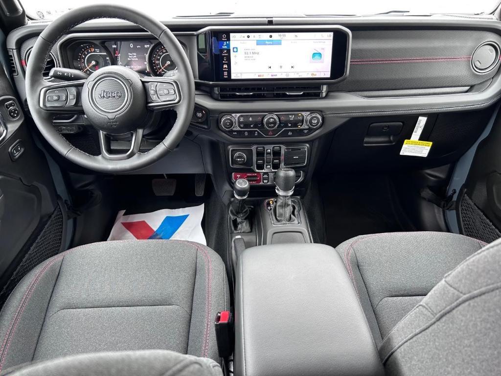 new 2025 Jeep Gladiator car, priced at $49,878