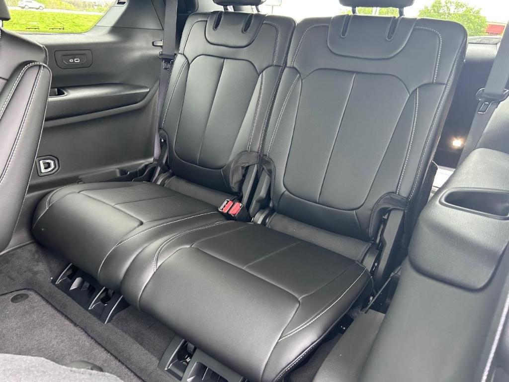 new 2025 Jeep Grand Cherokee L car, priced at $53,510