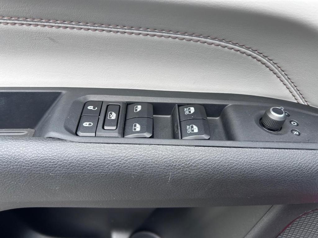 used 2024 Jeep Compass car, priced at $27,798