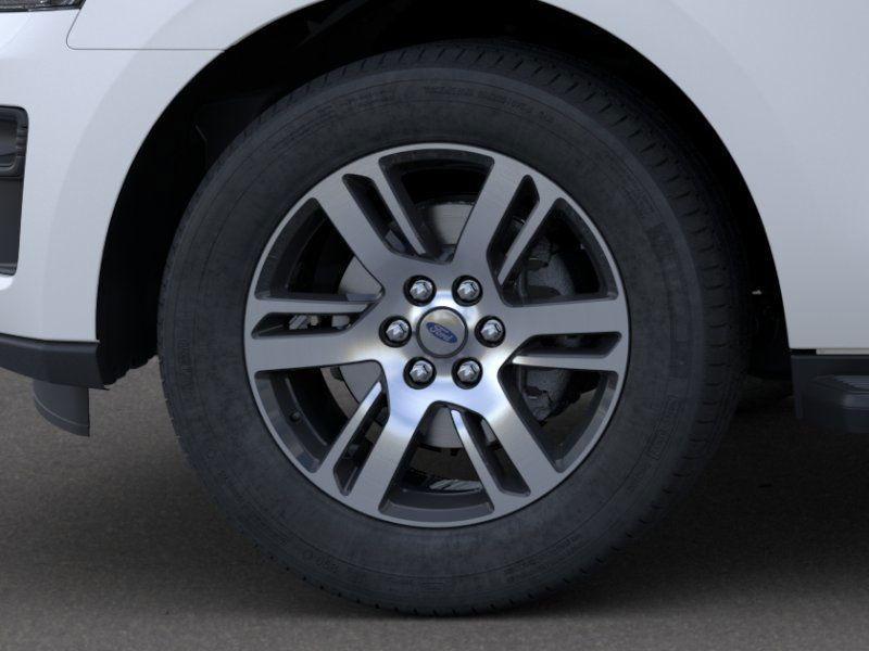 new 2024 Ford Expedition Max car, priced at $68,993
