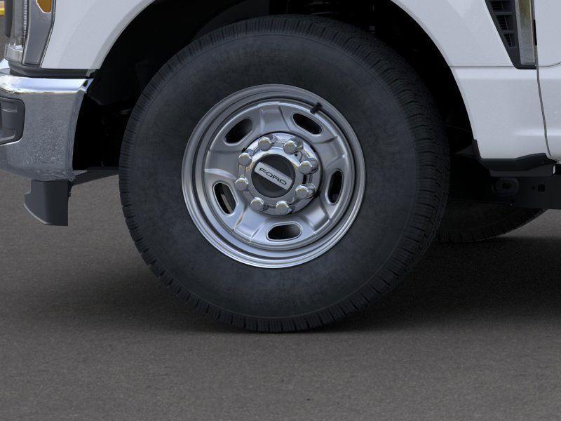 new 2025 Ford F-250 car, priced at $58,915