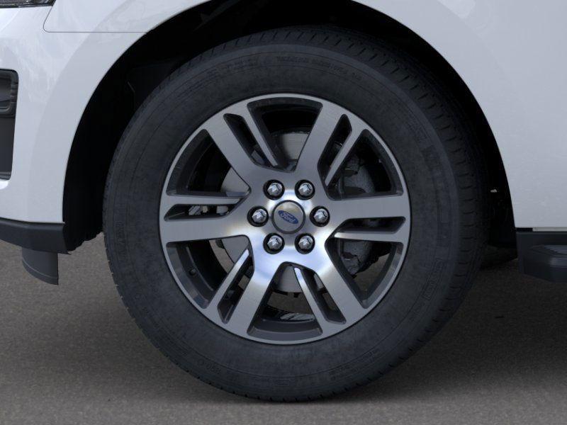 new 2024 Ford Expedition car, priced at $56,996