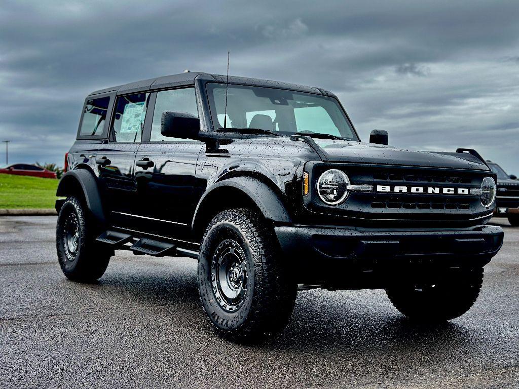 new 2025 Ford Bronco car, priced at $51,589