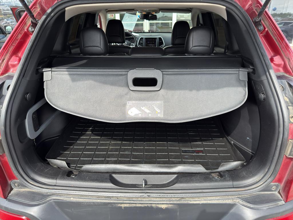 used 2014 Jeep Cherokee car, priced at $9,988