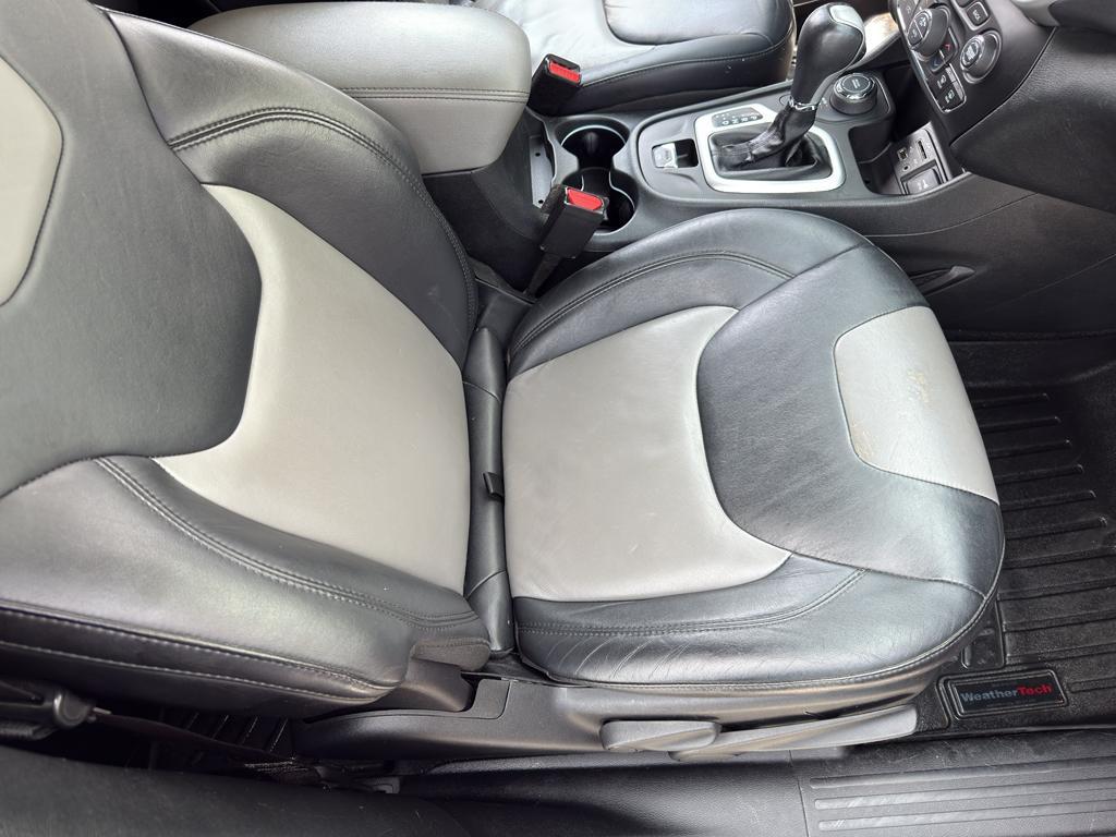 used 2014 Jeep Cherokee car, priced at $9,988