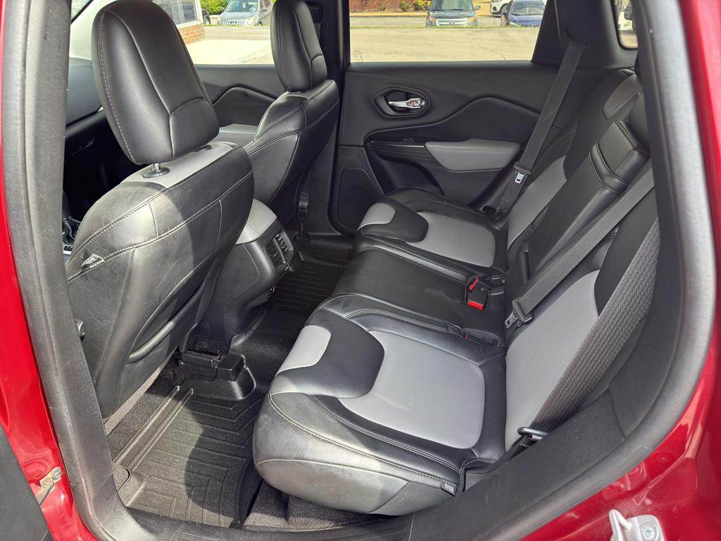 used 2014 Jeep Cherokee car, priced at $9,988