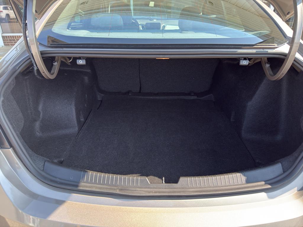 used 2022 Chevrolet Malibu car, priced at $20,578