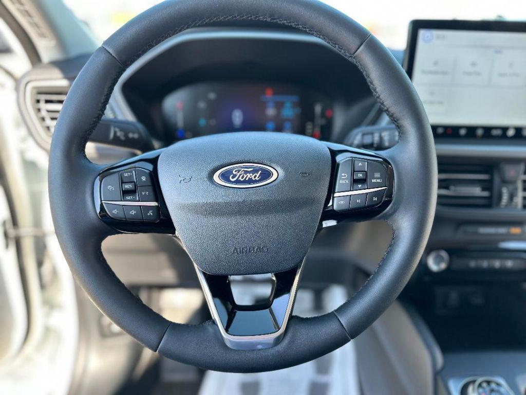 used 2023 Ford Escape PHEV car, priced at $26,987