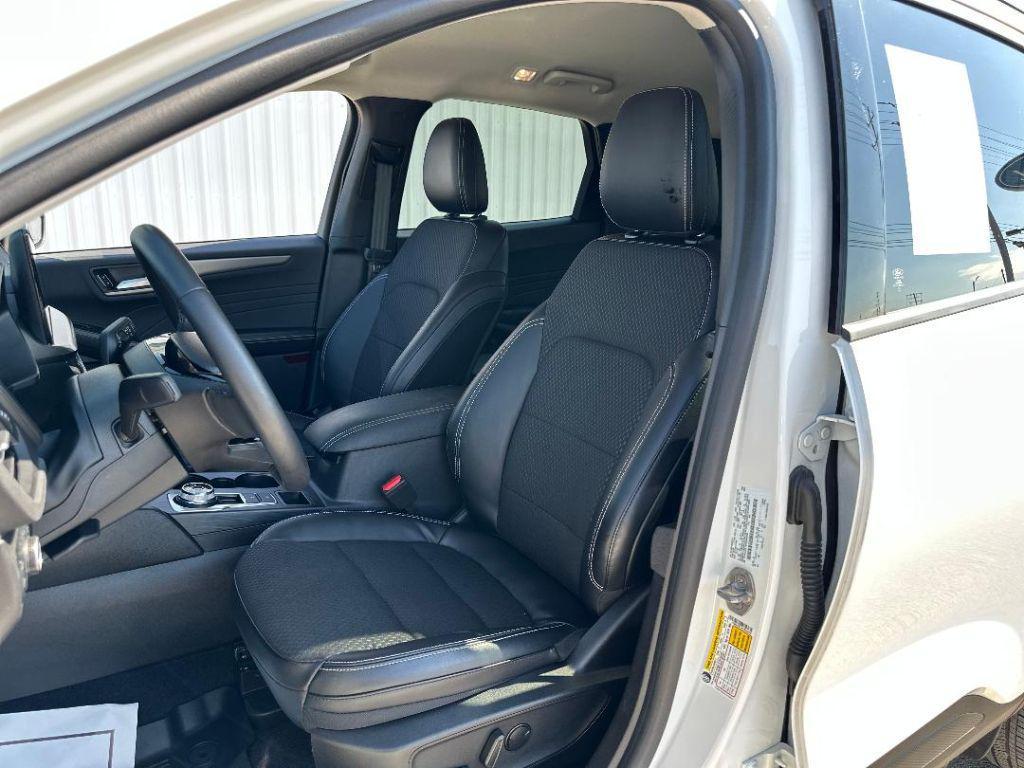 used 2023 Ford Escape PHEV car, priced at $26,987