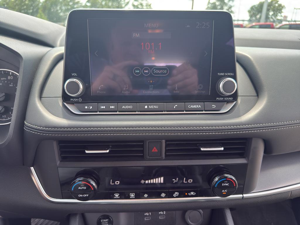 used 2024 Nissan Rogue car, priced at $24,578
