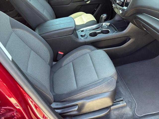 used 2020 Chevrolet Traverse car, priced at $17,998
