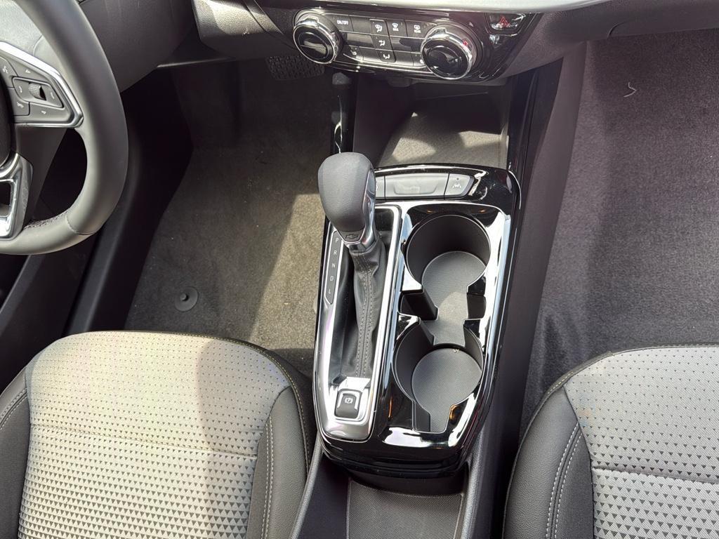 used 2025 Chevrolet Trax car, priced at $24,400