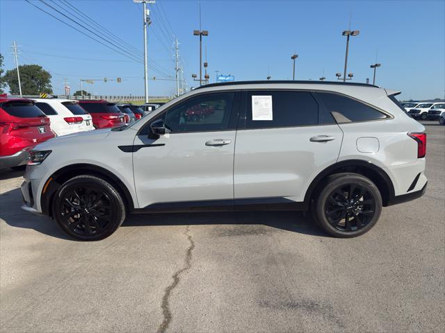used 2022 Kia Sorento car, priced at $29,657