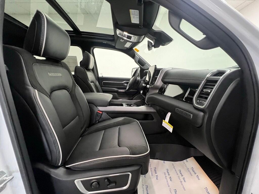 new 2025 Ram 1500 car, priced at $57,439