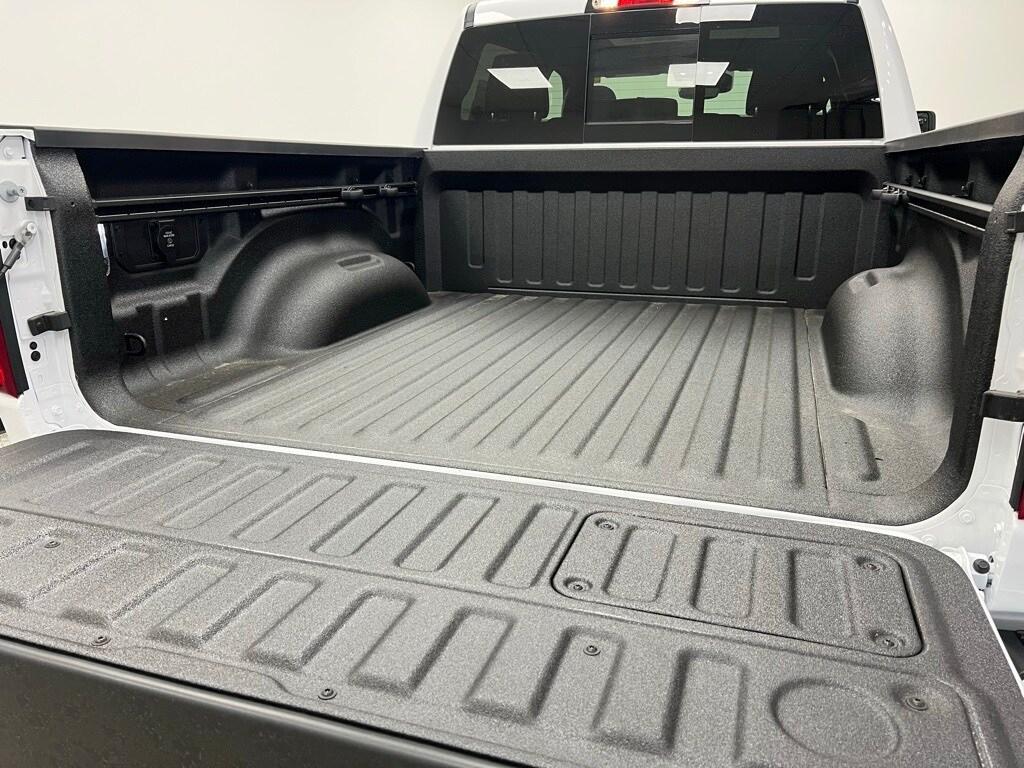new 2025 Ram 1500 car, priced at $57,439