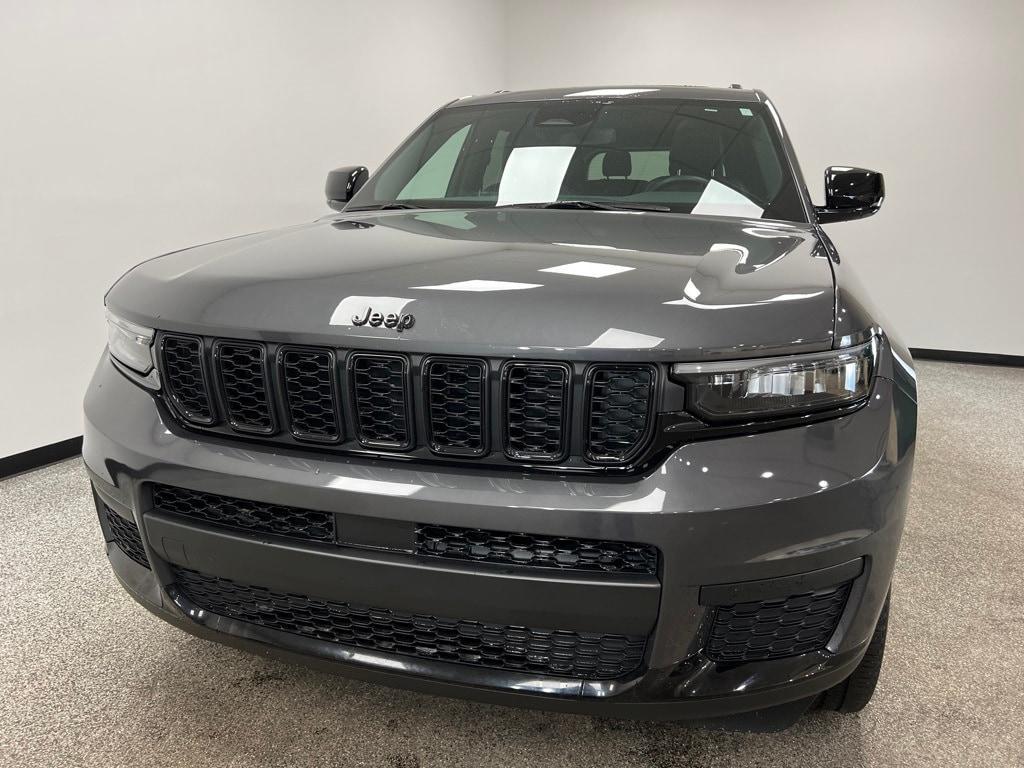 used 2021 Jeep Grand Cherokee L car, priced at $32,400