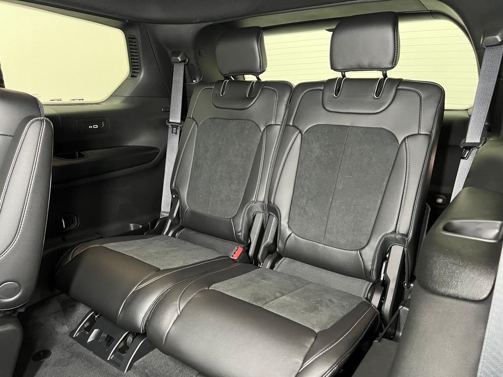 new 2025 Jeep Grand Cherokee L car, priced at $42,482