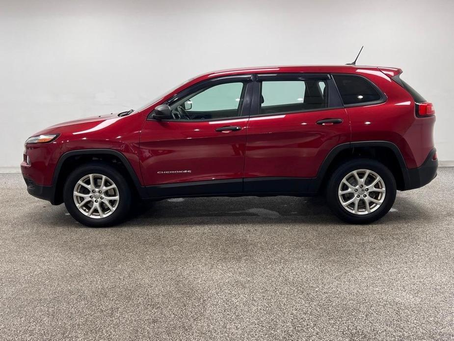 used 2014 Jeep Cherokee car, priced at $10,950