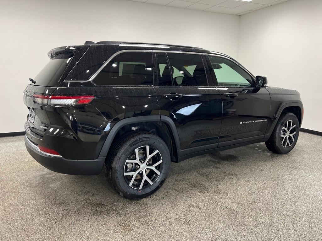 new 2025 Jeep Grand Cherokee car, priced at $42,378